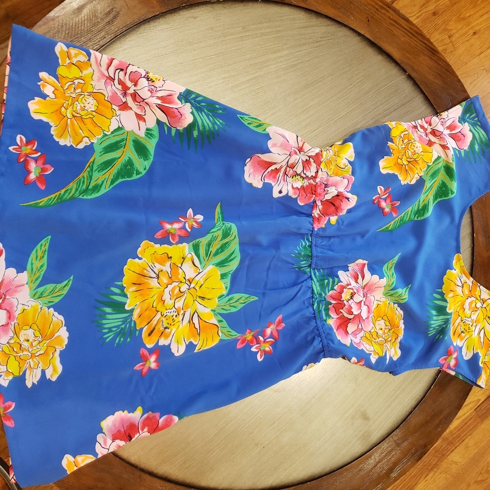 Woman's dress